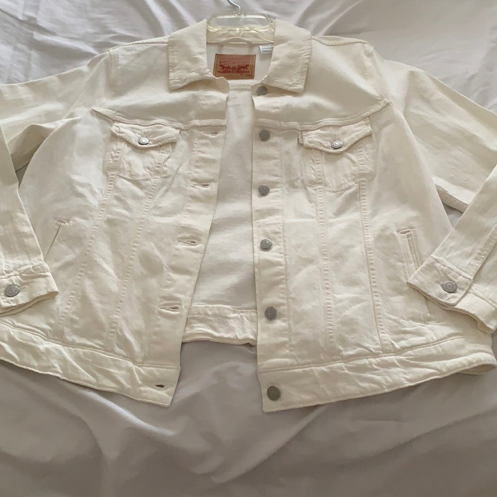 Off white Levi denim jacket